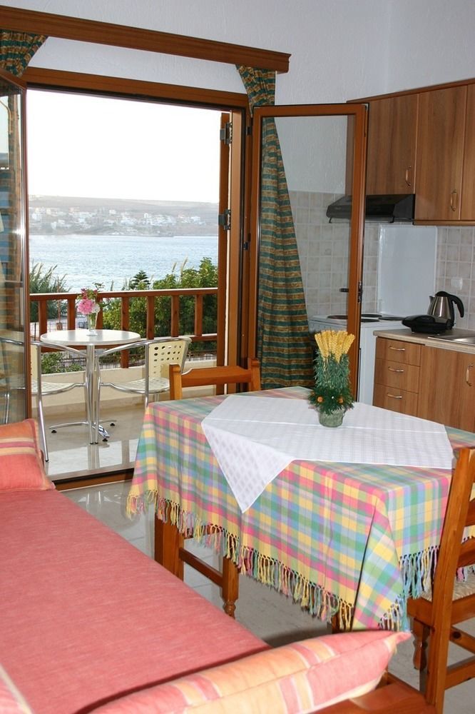 Simon Studios And Apartments Sitia  Esterno foto