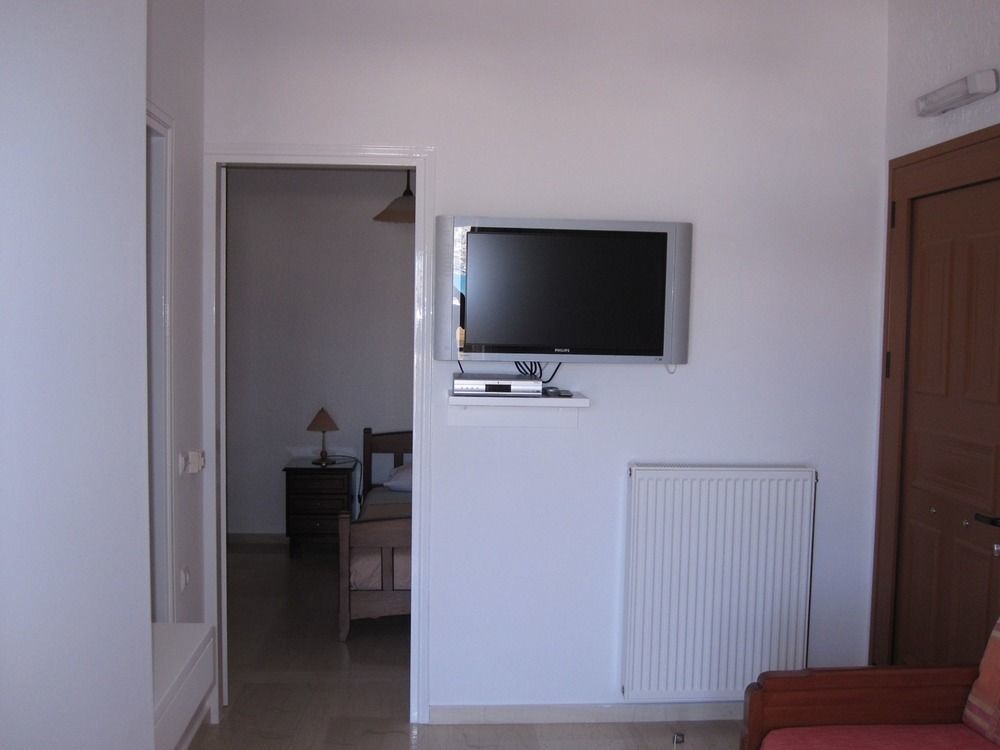 Simon Studios And Apartments Sitia  Esterno foto